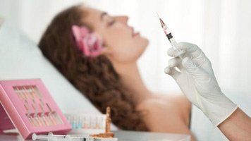 تزریق بوتاکس برای درمان سردرد میگرنی